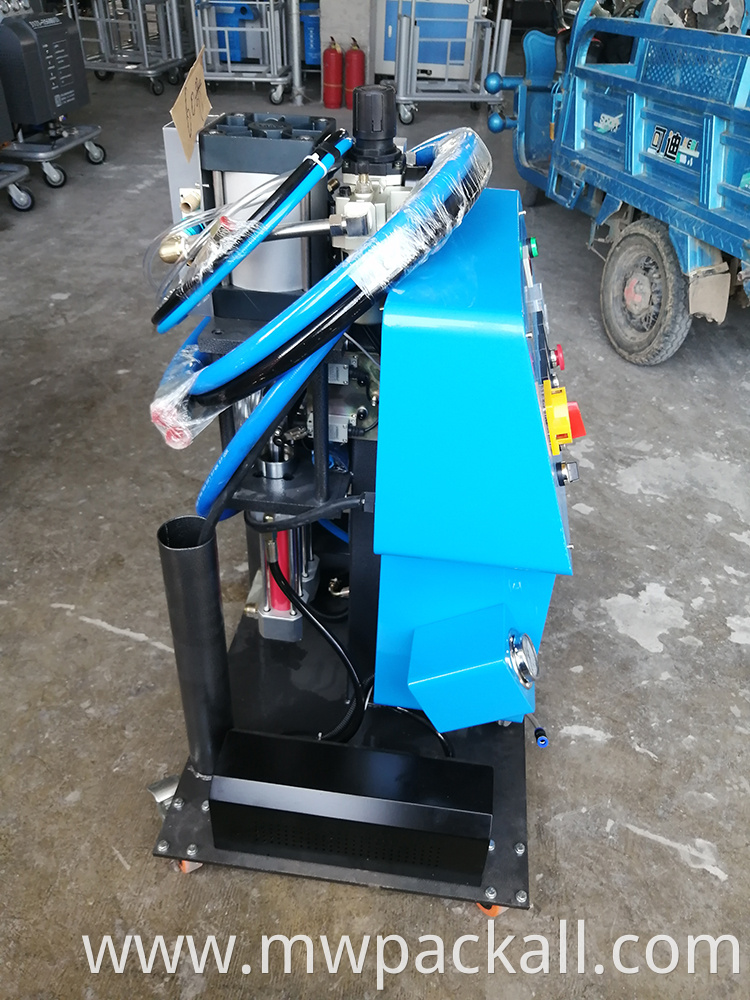 Cheap and hot model hydraulic poly urethane insulation foam spray machine price